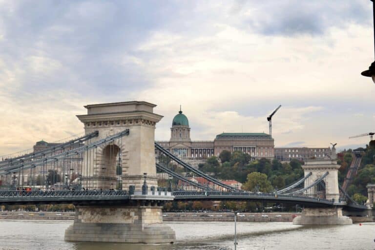 Οι καλύτερες πόλεις στην Ευρώπη για πρώτο ταξίδι στο εξωτερικό