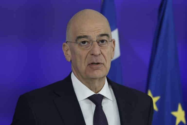 Ο Δένδιας θα υποδεχθεί την Πέμπτη (29/1) τη Γαλλίδα ομόλογό του στη φρεγάτα «Κίμων»