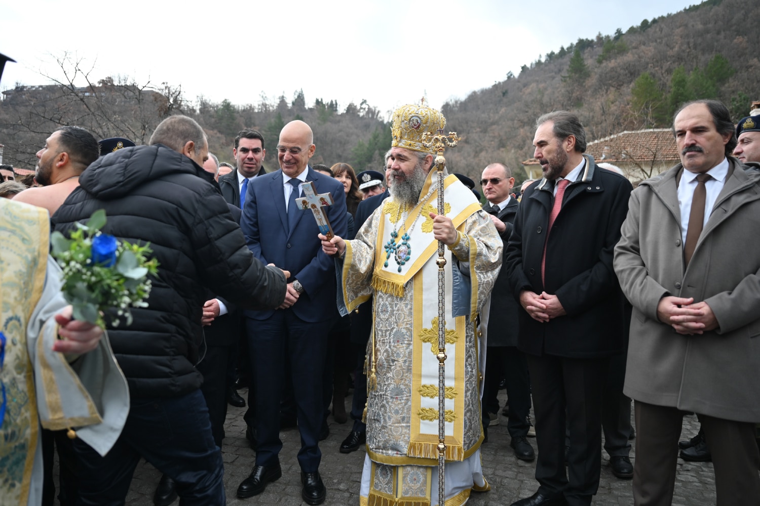 dendias theofania 6 1 4