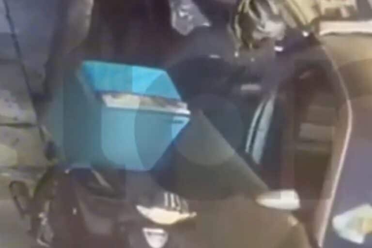 Κορυδαλλός: «Μαϊμού» διανομέας ανοίγει με λοστό αυτοκίνητο (βίντεο)