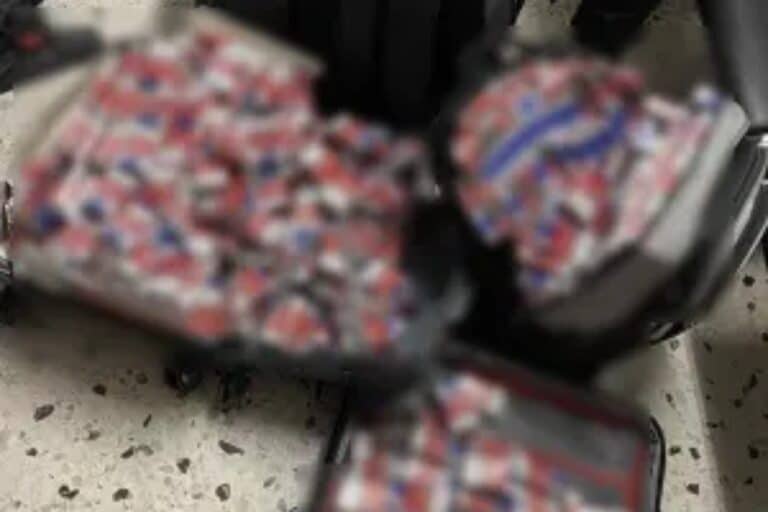 Γλυφάδα: Συνελήφθησαν δυο αλλοδαποί με 1.808 λαθραία πακέτα τσιγάρα