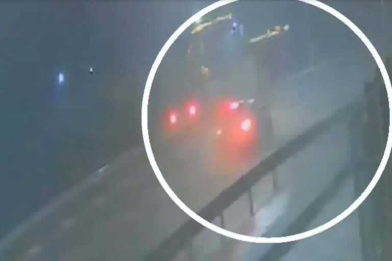 Ηλεία: «Σοκαρίστηκα – δεν κατάλαβα τι συνέβη» λέει η οδηγός που ανατράπηκε το αυτοκίνητό της από τον αέρα