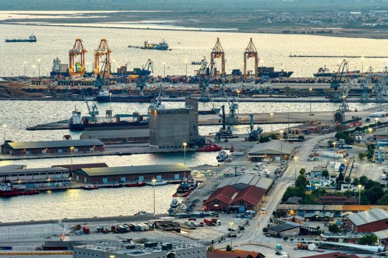 Θεσσαλονίκη: Εντοπίστηκε οξειδωμένο πυρομαχικό υλικό στον βυθό του λιμανιού – Ενημερώθηκε ο Στρατός Ξηράς