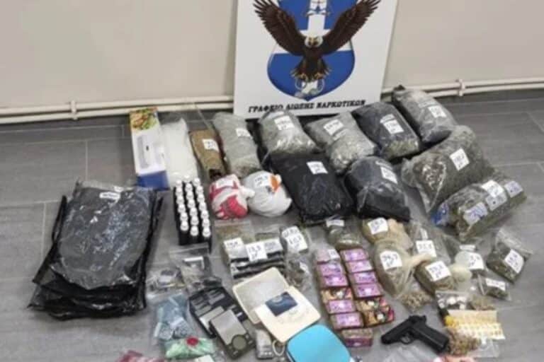 Ξάνθη: Στο σπίτι και σε αποθήκη έκρυβε σχεδόν έξι κιλά χασίς, κοκαΐνη και ένα κιλό σοκολάτα κάνναβης