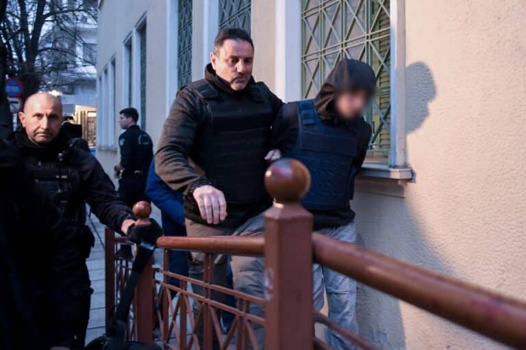 Σέρρες: Δίωξη για ανθρωποκτονία εκ προθέσεως στον 16χρονο που ξυλοκόπησε θανάσιμα τον 17χρονο – Έλαβε προθεσμία για την Παρασκευή (9/1)