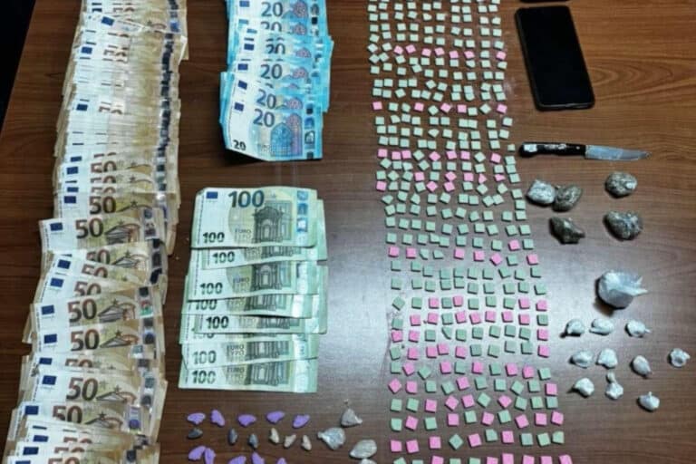 Άγιος Παντελεήμονας: Συνελήφθη 28χρονος μετά από καταδίωξη – Κατασχέθηκαν 500 χάπια ecstasy και LSD