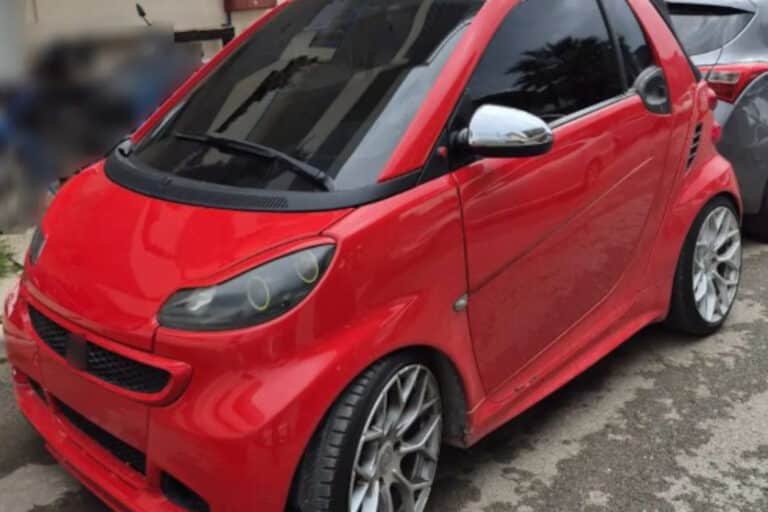 Άνω Λιόσια: Συνελήφθη οδηγός που είχε «τέρμα» τη μουσική στο αυτοκίνητο – Είχε εγκαταστήσει ηχεία και ενισχυτές (βίντεο)