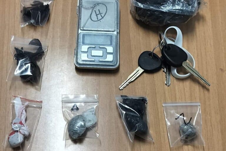 Χαλκιδική: Συνελήφθη 23χρονος με χασίς στο αυτοκίνητό του