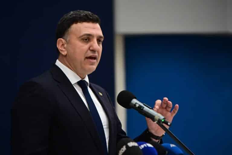 Βασίλης Κικίλιας: «Κατά 34% μειώθηκαν οι μεταναστευτικές ροές στα θαλάσσια σύνορα»