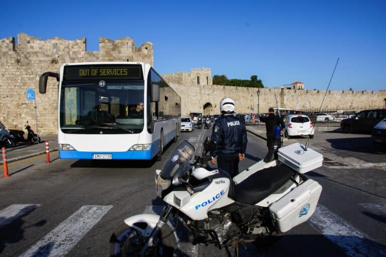 Ρόδος: Δύο άτομα είχαν «ρημάξει» σπίτια και οχήματα – Κατηγορούνται για 12 κλοπές