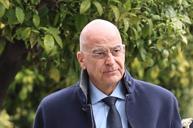 Δένδιας από το Διδυμότειχο: Τον Οκτώβριο παραδίδονται 24 νέες κατοικίες σε στρατιωτικούς