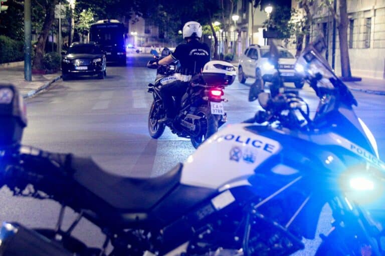 Νυχτερινή απασχόληση αστυνομικών: «Η πραγματική υπηρεσία πρέπει να αναγνωρίζεται, όχι να «τεμαχίζεται» – Αναλύει ο Θεόφιλος Παπαδάκης