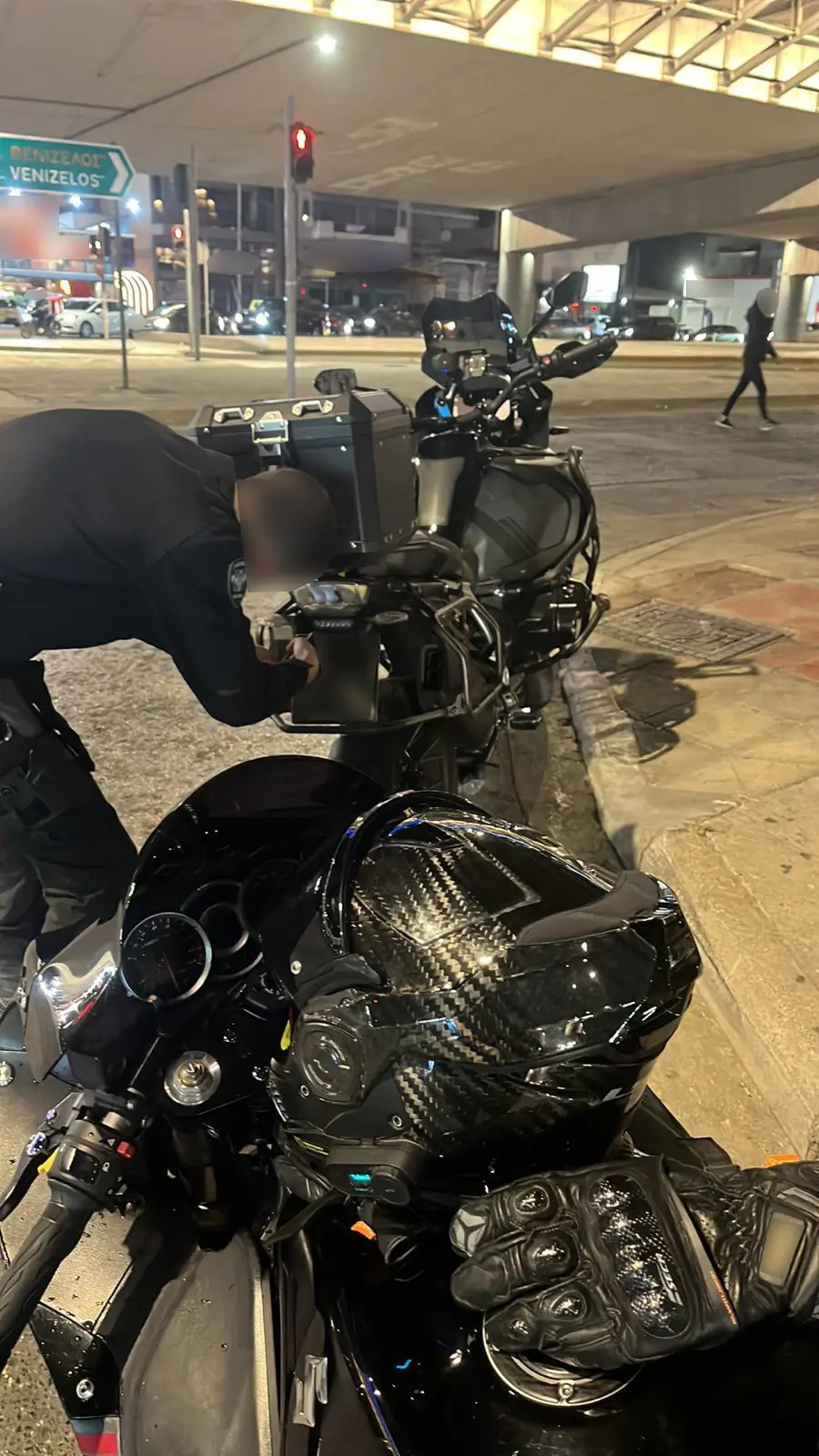 troxaia attikhs 20 4 2