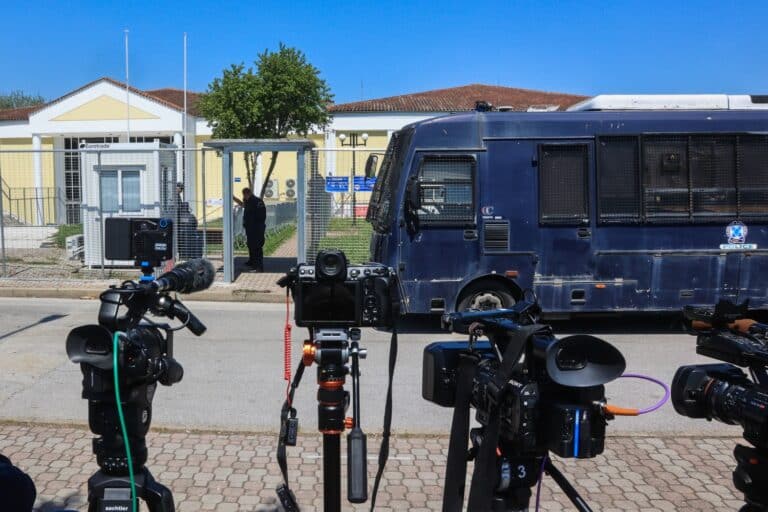 Tο Τριμελές Εφετείο Κακουργημάτων Λάρισας απέρριψε τα αιτήματα αναβολής της δίκης των Τεμπών