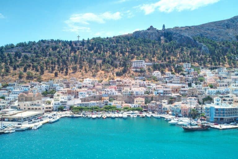 Τραγωδία στην Κάλυμνο: Νεκρός 21χρονος μετά την εκτροπή της μηχανής του