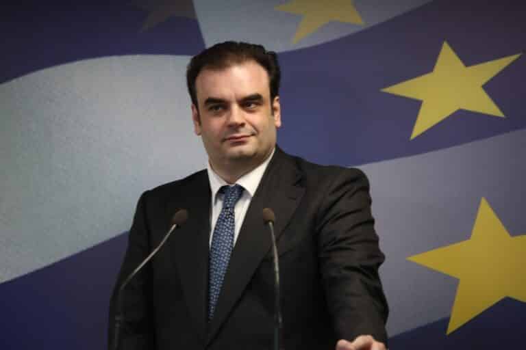 Πιερρακάκης: «Μέσα στον Οκτώβριο η ρύθμιση για τις 120 δόσεις και το νέο πλαίσιο για τους servicers»