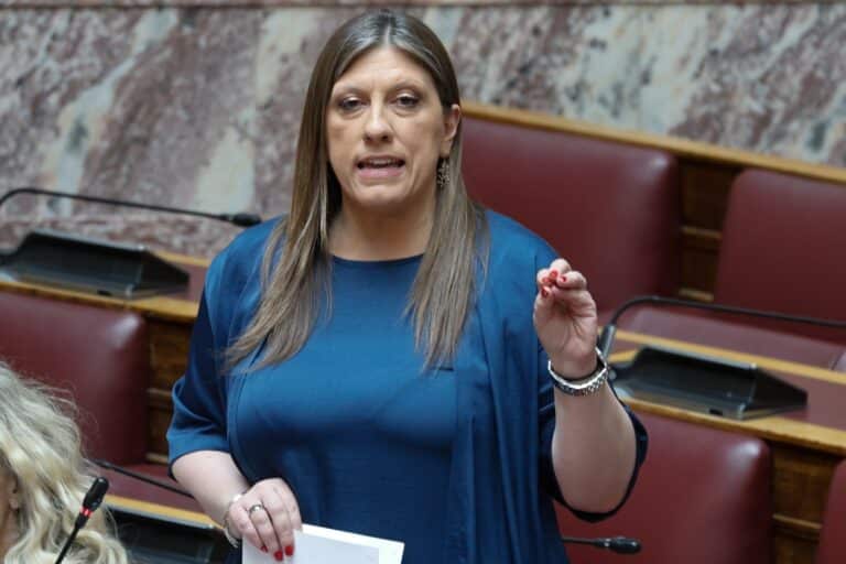Σκηνές έντασης στη Βουλή: Η Κωνσταντοπούλου τηλεφώνησε στην Άμεση Δράση μετά το επεισόδιο με την Πολύζου 