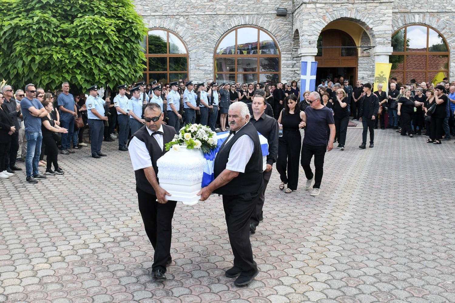 kideia 45xronis astynomikou drama 17 6 2026 2