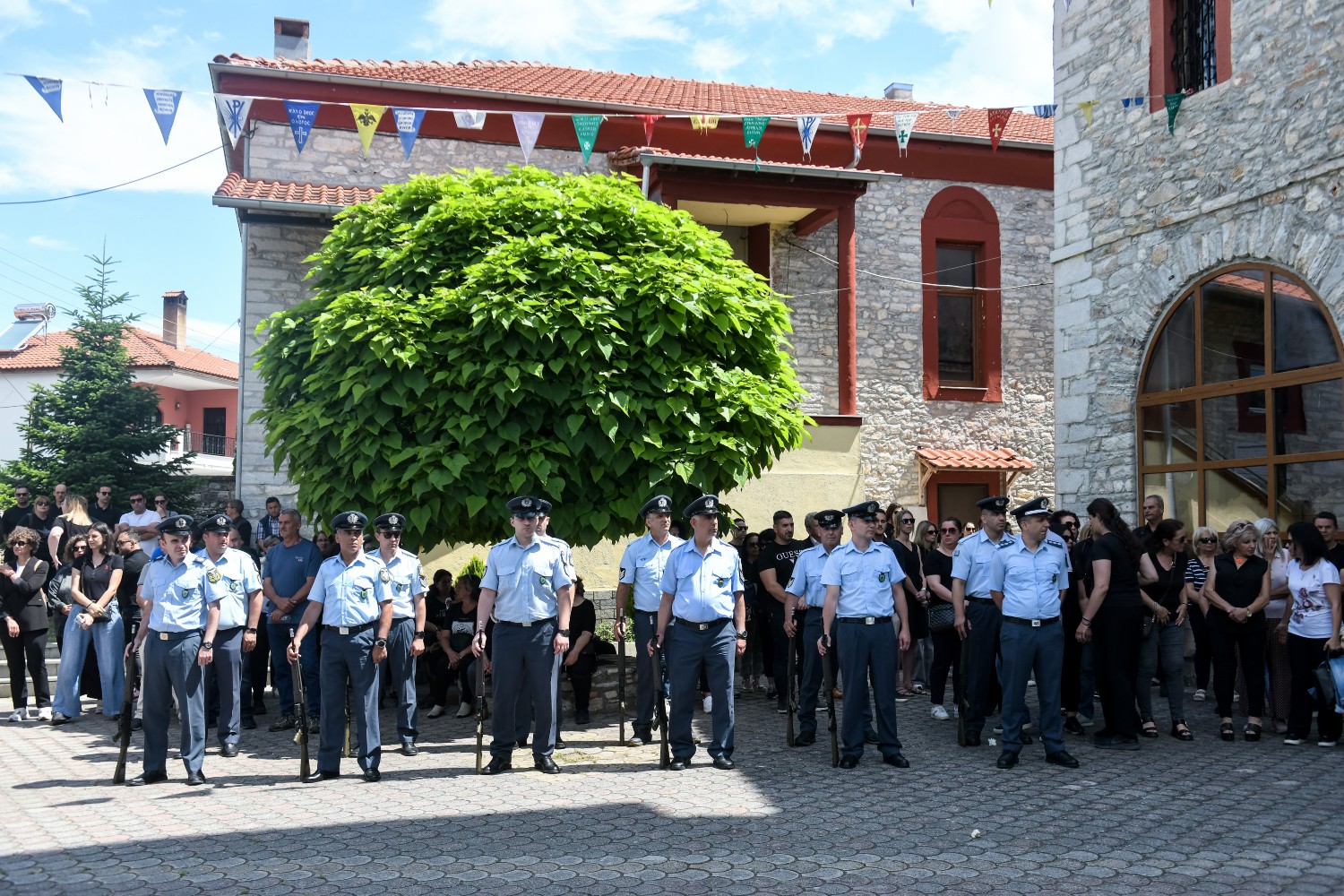 kideia 45xronis astynomikou drama 17 6 2026 3