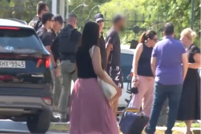 Απολογείται ο Αιγύπτιος που συνελήφθη με χειροβομβίδα – Στο στόχαστρο η κατοικία του Ντογιάκου