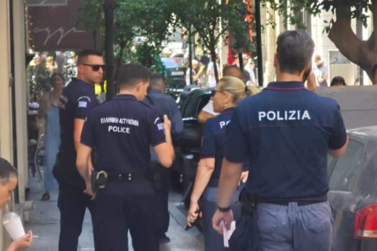 Ξένοι αστυνομικοί εμφανίστηκαν στην Ερμού – Ο λόγος που ήρθαν στην Αθήνα