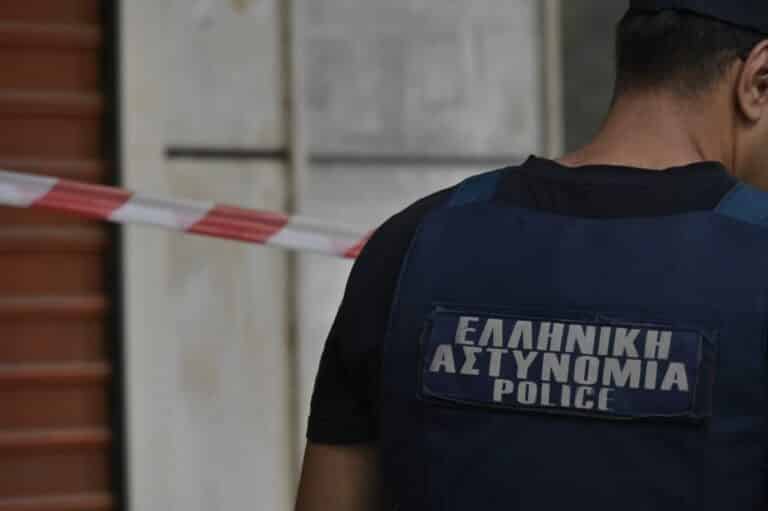 Μαρτυρία στο «L&O» για τους πυροβολισμούς στον Άγιο Παντελεήμονα: «Όλοι οι πελάτες σκύψαμε κάτω»