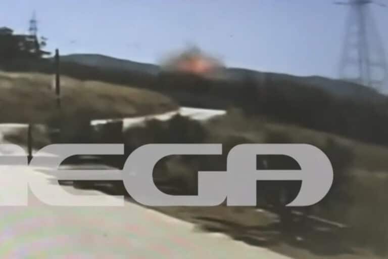 Εξαμίλια Κορινθίας: Η στιγμή που εκρήγνυται το εργοστάσιο – Νεκρός ένας 67χρονος (βίντεο)