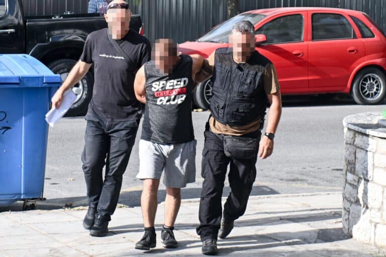 Κύκλωμα εμπρησμών και εκβιασμών στη Μεσσηνία: Προφυλακίστηκαν ο κοινοτάρχης, ο αδελφός του και ο πυροσβέστης