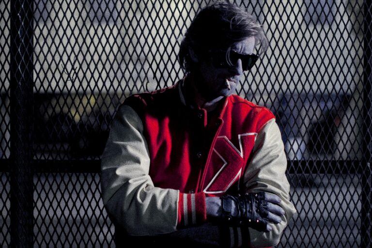Πέθανε ο Γάλλος DJ Kavinsky – Ήταν ο παραγωγός του «Nightcall»