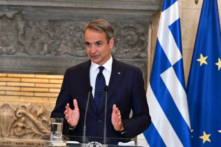 Μητσοτάκης: «Νέοι κανόνες για τα ηλεκτρικά πατίνια, η πρόληψη και η ασφάλεια των παιδιών έρχονται πρώτες» (βίντεο)