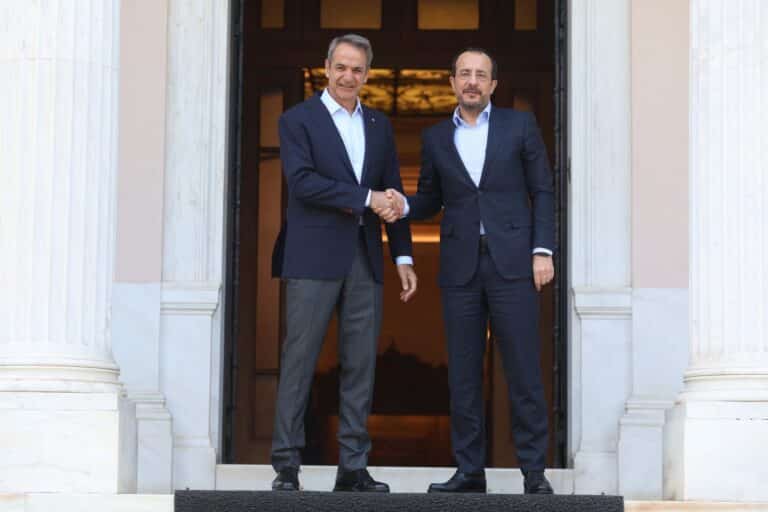 Ο Μητσοτάκης συναντήθηκε με τον Χριστοδουλίδη: «Η Ελλάδα στέκεται στο πλευρό της Κύπρου»