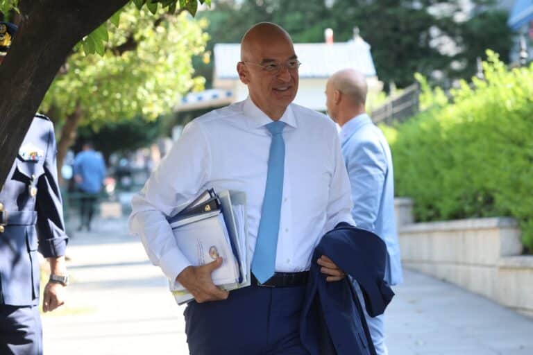 ΚΥΣΕΑ: «Πράσινο φως» στα νέα εξοπλιστικά ύψους 4,2 δισ. ευρώ – Σε πρώτο πλάνο τα οπλικά συστήματα της «Ασπίδας του Αχιλλέα»