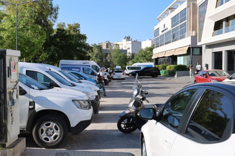 Νεκρός αστυνομικός στον Άγιο Δημήτριο: Ο έντονος διαπληκτισμός και οι εκδορές στον λαιμό – Τι ερευνούν οι Αρχές