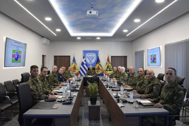 Ο Αρχηγός ΓΕΣ επισκέφθηκε την έδρα της Γενικής Επιθεώρησης Στρατού στην 1η ΤΑΞΑΣ και στην VIη ΤΑΞΥΠ