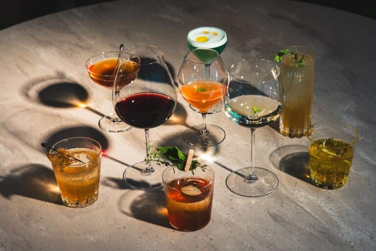 Τα πέντε πιο δημοφιλή cocktails αυτή τη στιγμή