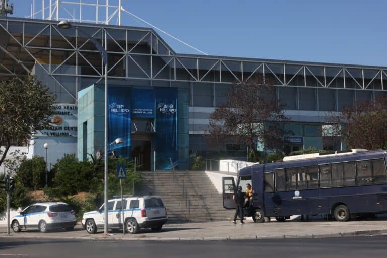«Φρούριο» η Θεσσαλονίκη για τη ΔΕΘ: Από πότε θα αρχίσουν να εφαρμόζονται τα μέτρα ασφαλείας – Πάνω από 3.500 αστυνομικοί επί ποδός