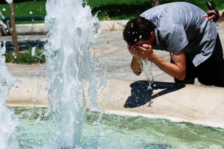 Καιρός: Ξεπέρασε τους 41 βαθμούς η θερμοκρασία στην Πελοπόννησο – Πού καταγράφηκε η υψηλότερη τιμή