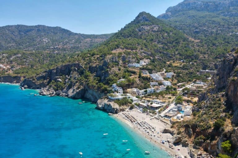 Συνελήφθη ναυτικός πράκτορας στην Κάρπαθο – Δεν είχε αναρτήσει τις τιμές των εισιτηρίων
