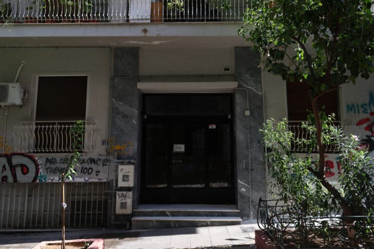 Κυψέλη: Προκαλεί η Γερμανίδα για το νεκρό βρέφος στη βαλίτσα – «Είναι φυσιολογικό όταν μια μάνα χάνει το παιδί της»