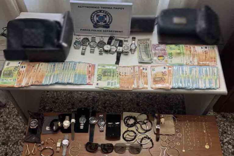 Σπείρα «ρήμαζε» σπίτια στην Πάρο – Συνελήφθησαν τέσσερα άτομα, κατασχέθηκαν πάνω από 44.000 ευρώ (βίντεο)