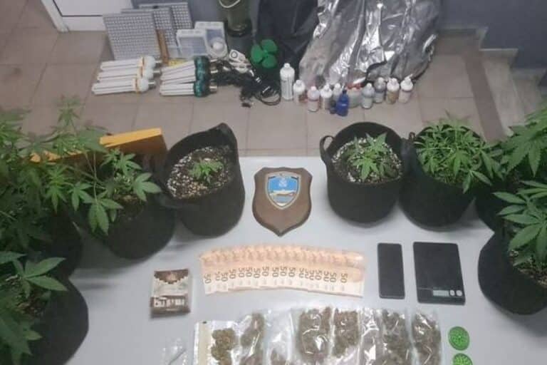 Συνελήφθη 56χρονος στην Καβάλα – Βρέθηκαν όπλα και ναρκωτικά στο σπίτι του
