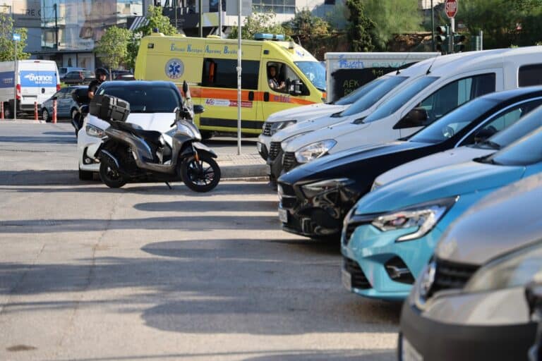 Νέα στοιχεία για τον θάνατο του αστυνομικού στον Άγιο Δημήτριο: Ήταν νεκρός για 10 ώρες – Βρέθηκε μπουκάλι με αλκοόλ στο όχημα
