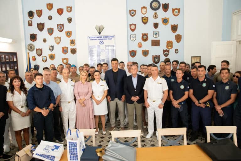 Κικίλιας από Ρόδο: «Νέα πλοία, περισσότερα στελέχη και ενίσχυση της παρουσίας του Λιμενικού στο Αιγαίο»
