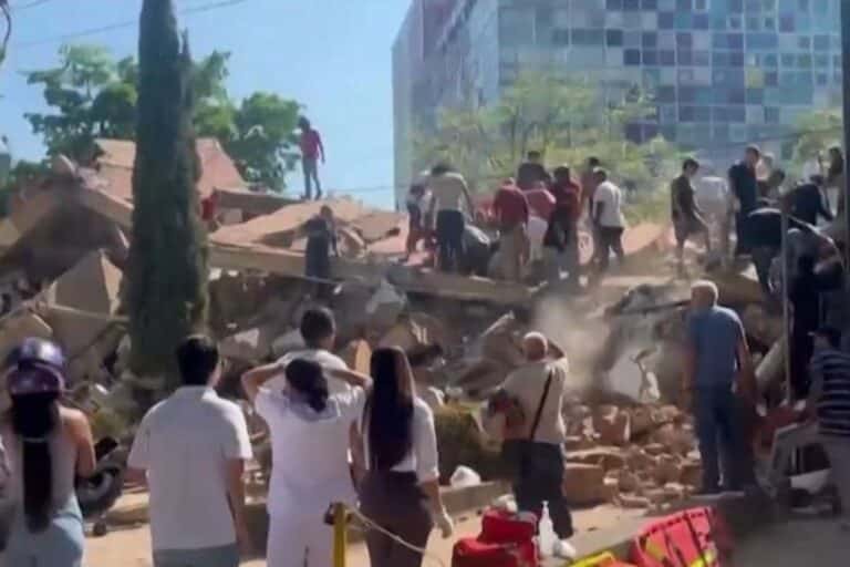 Τουλάχιστον 240 οι νεκροί από τον σεισμό στην Κολομβία – «Όλα χόρευαν στην Μπογκοτά» λένε Έλληνες κάτοικοι (βίντεο)