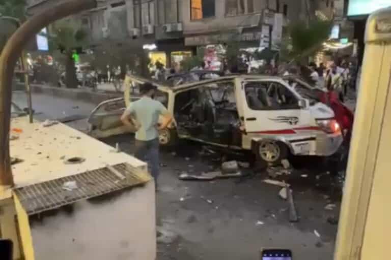 Συρία: Βόμβα εξερράγη σε λεωφορείο κοντά στη Δαμασκό – Αναφορές για πολλούς νεκρούς