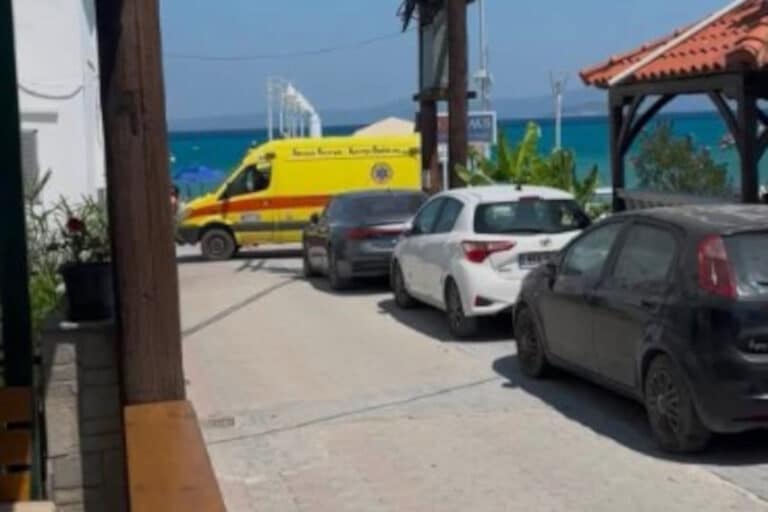 Χαλκιδική: Ασθενοφόρο δεν μπορούσε να προσεγγίσει άνθρωπο με ανακοπή λόγω παράνομα σταθμευμένων ΙΧ