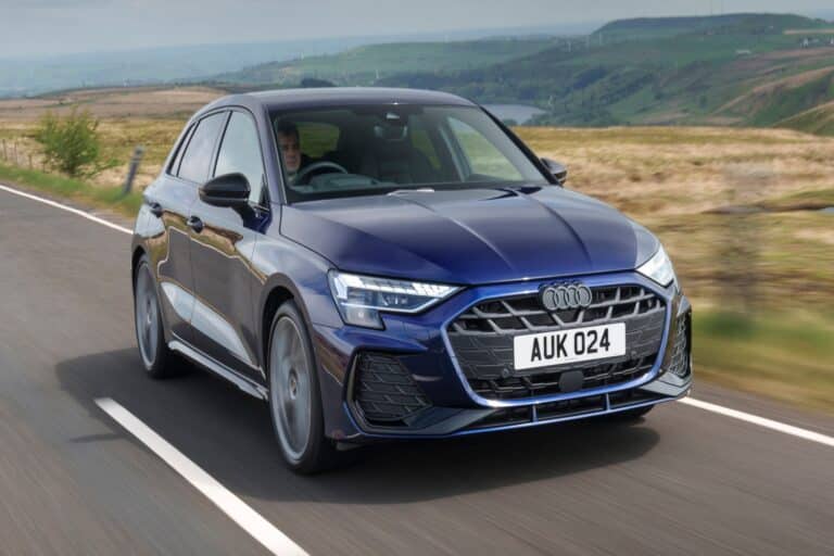 Νέο Audi A3 στην Ελλάδα: Τιμές, εκδόσεις και όλες οι αλλαγές