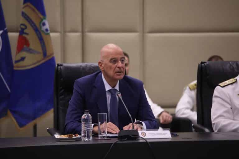 Δένδιας για την επέτειο της ελληνογαλλικής αμυντικής συμφωνίας: «Ισχυρή η στρατηγική σχέση των δύο χωρών»