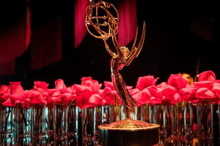 Emmy 2026: Οι μεγάλοι νικητές – Θρίαμβος για «Widow’s Bay» και «The Pitt» (βίντεο)