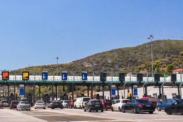 Κυκλοφοριακές ρυθμίσεις: Περιορισμοί στη Νέα Εθνική Αθηνών-Κορίνθου έως την Παρασκευή λόγω εργασιών